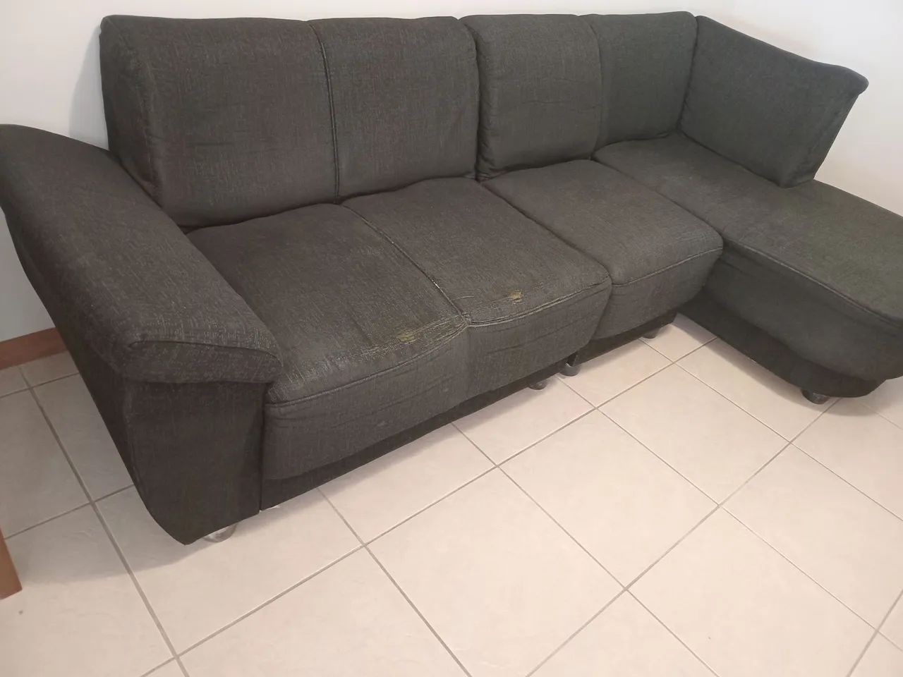 Sofá 2,50cm com cheese fixo.(Entrego) - Foto 2