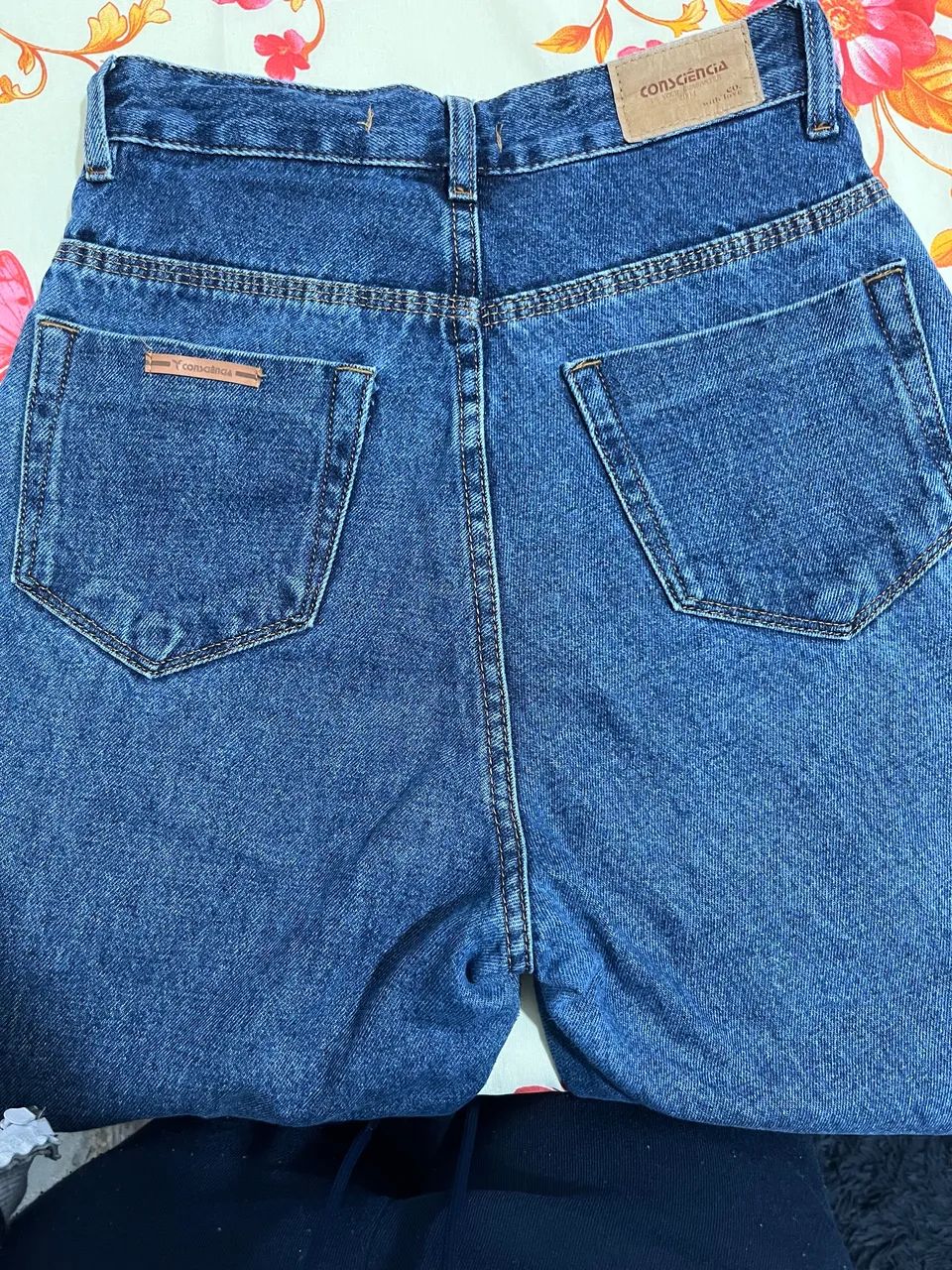 Calça jeans feminina  - Foto 4
