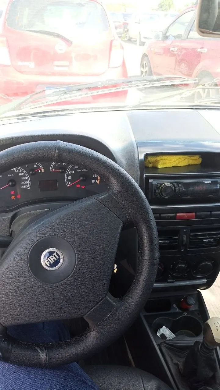 Fiat Siena ELX 1.0 MPI Fire/fire Flex 8V 4P 2005