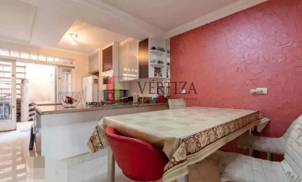Casa de vila à venda com 100m² na Vila Olímpia.