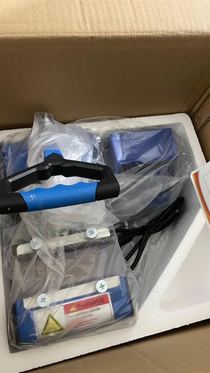 Prensa Térmica para Canecas, 6 canecas brancas e papel para sublimação - NOVA - Foto 4