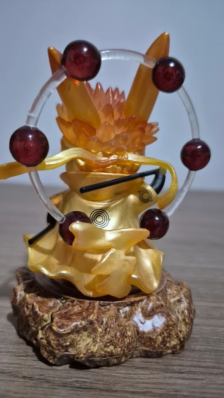 Pikachu dourado estilo Naruto (custom/fusão) - Foto 4