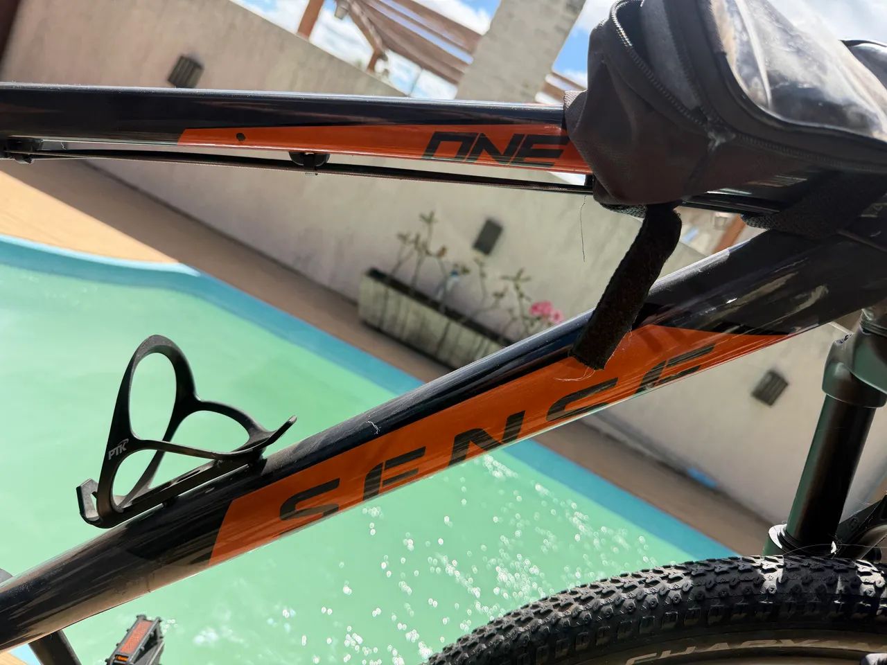 Vende-se duas bicicleta 
