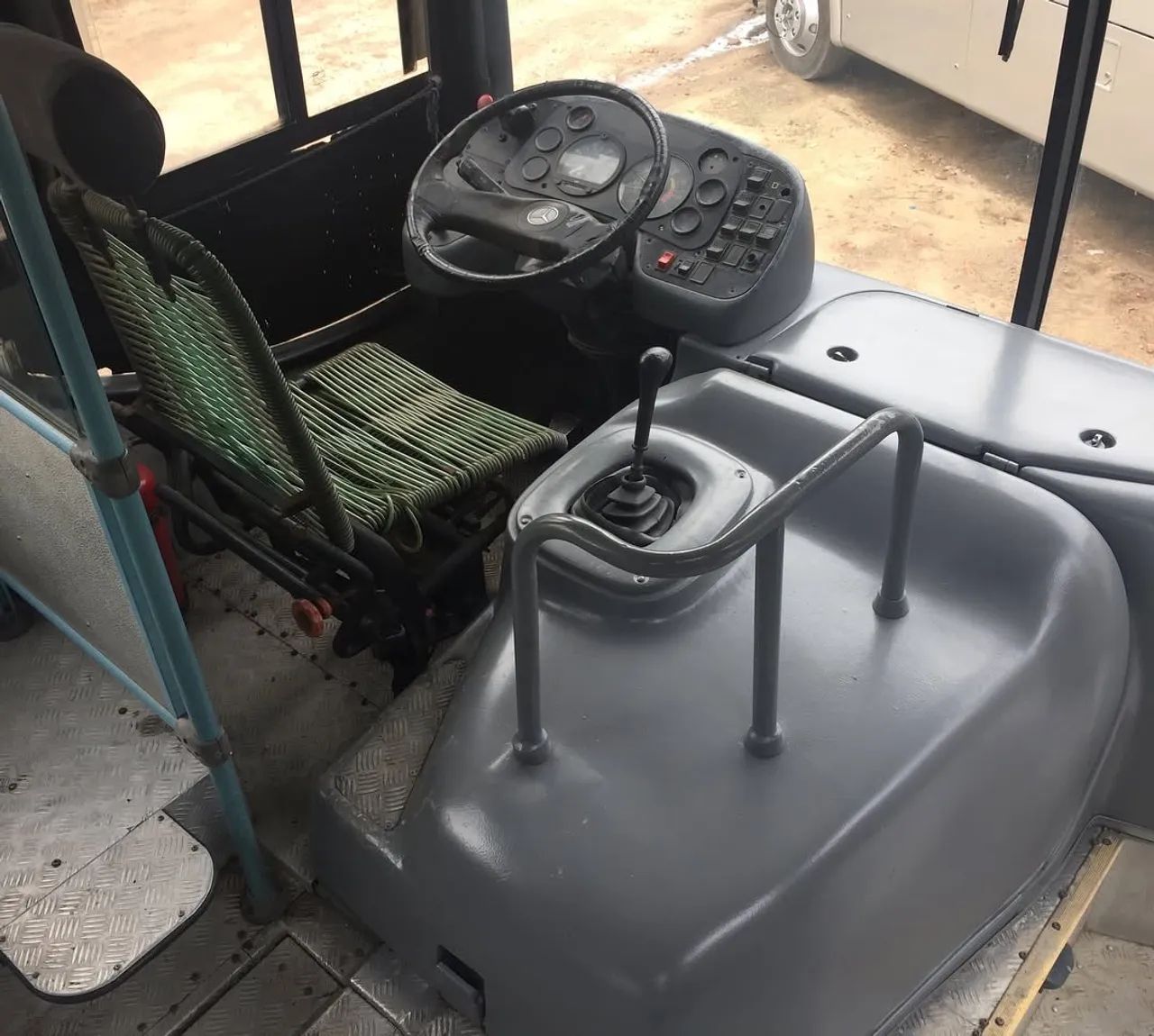 ÔNIBUS NO PARCELAMENTO - Foto 4