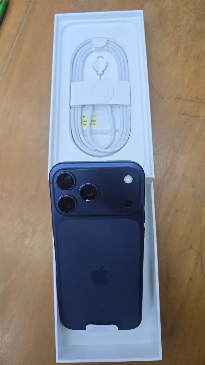 IPhone 17 Pro Max 1TB - Novo,  c/ Garantia Apple - Foto 3