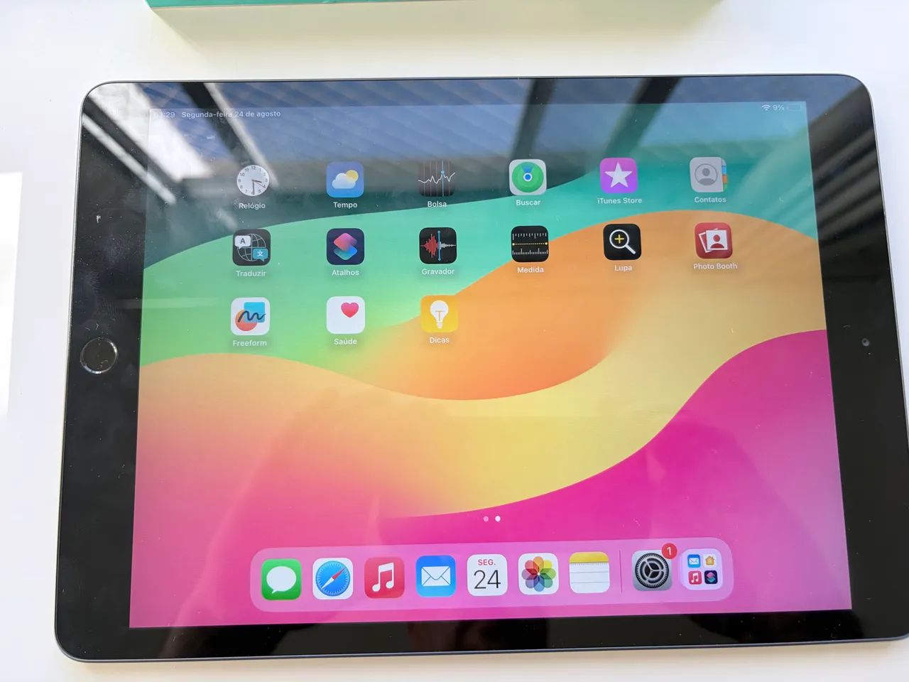 Ipad 8 Geração com teclado Logitech Smart Folio - Foto 2