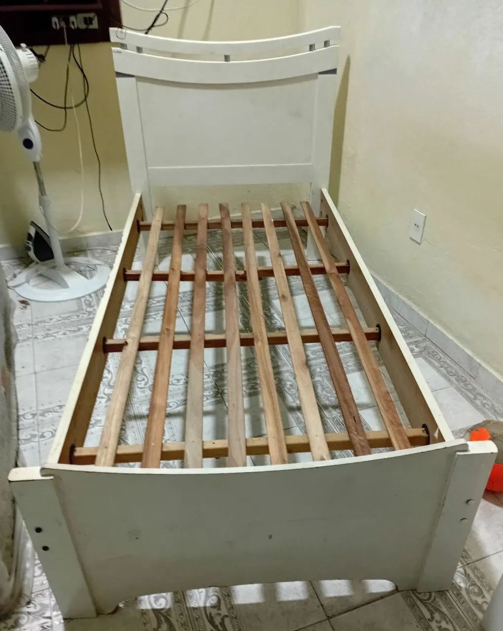 Cama solteiro 