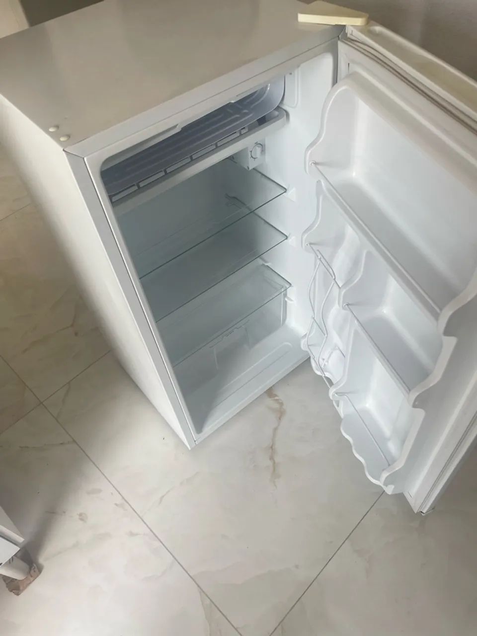 Frigobar Midea - Foto 5