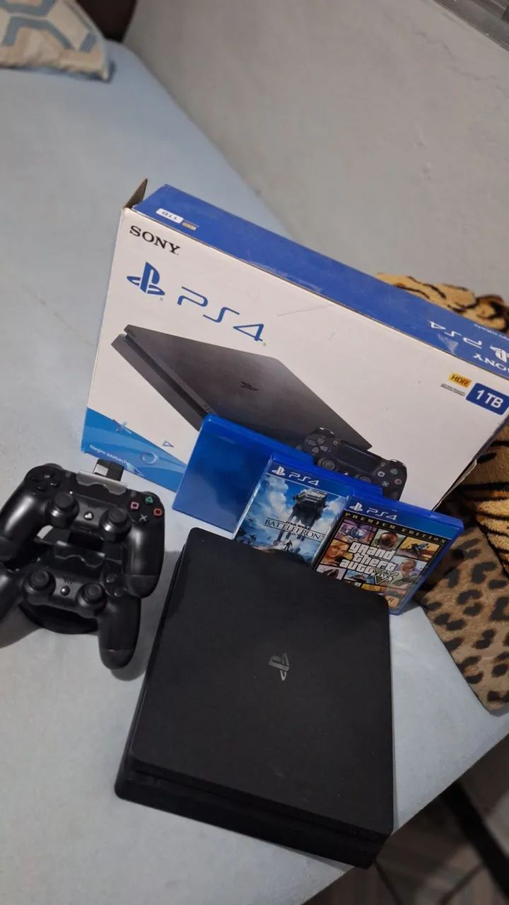 PS4 SLIM 1TB - Foto 3