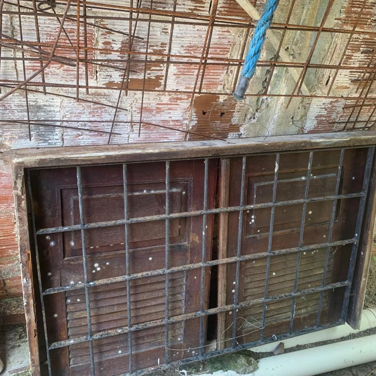 Janelas  troco por peças de som 
