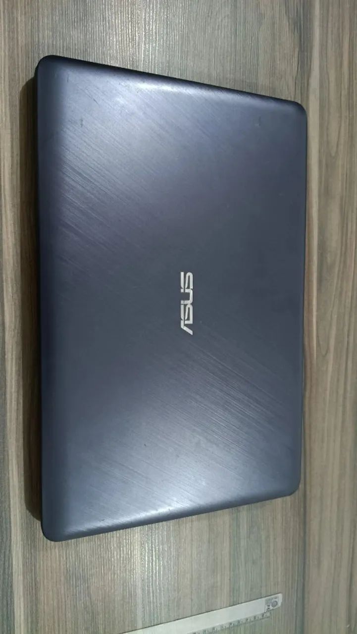 Vende se Nootbook Asus 1TB usado - Foto 3