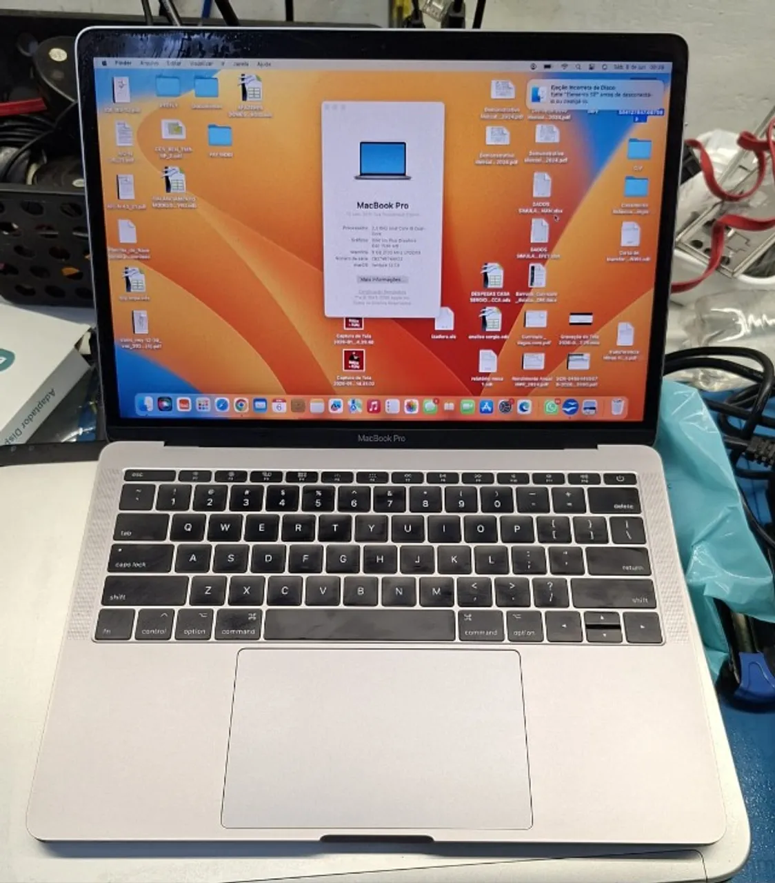 MacBook Pro 2017 15 pol. i7 16gb RAM e 512gb SSD com touchbar