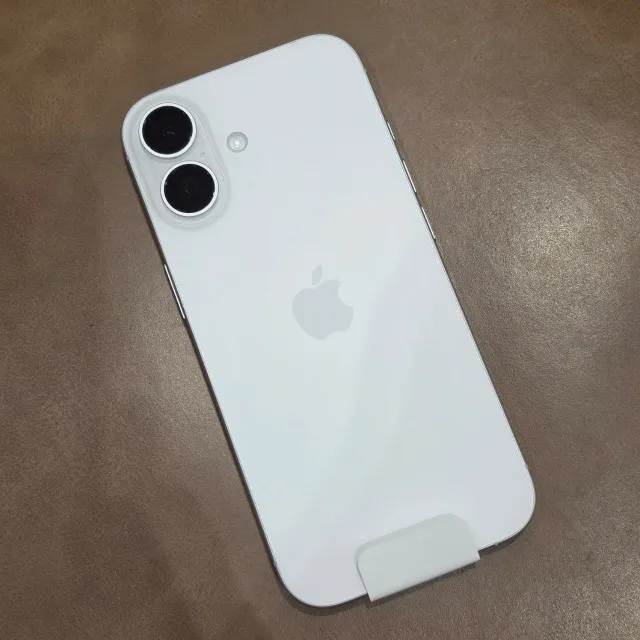 IPHONE 16E 128GB BRANCO NOVO NA CAIXA PARCELAMOS EM ATE 18X COM