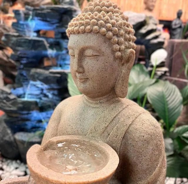 Linda fonte decorativa em formato de Buda, 51LX45PX82A, R$13.010,50! - Foto 2