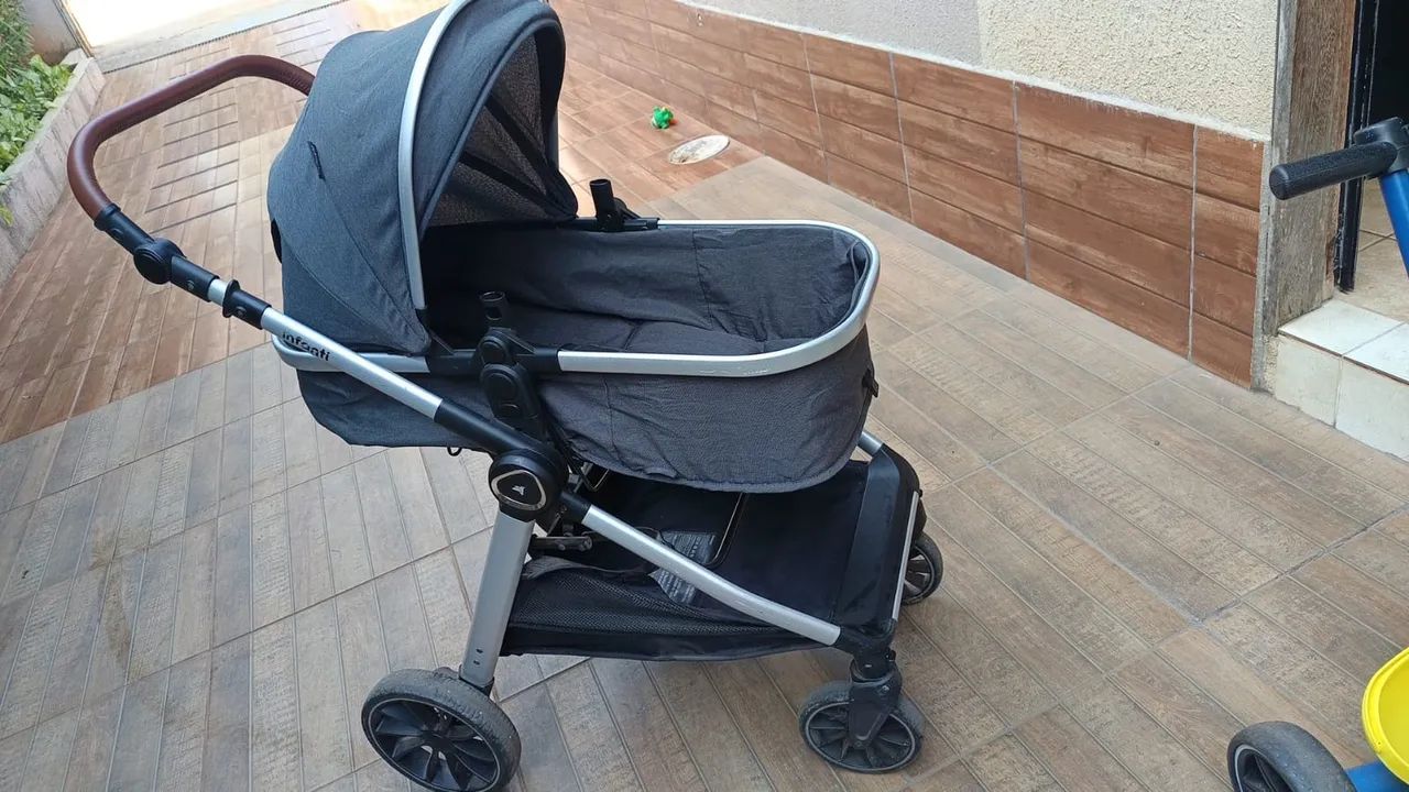 Carrinho de bebê 3 em 1