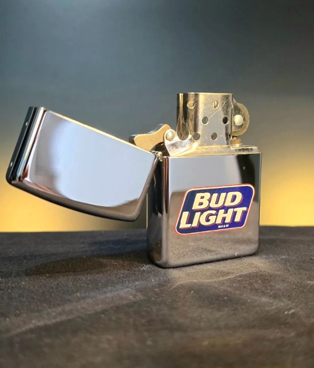 ZIPPO CERVEJA BUD SERIE - Foto 3