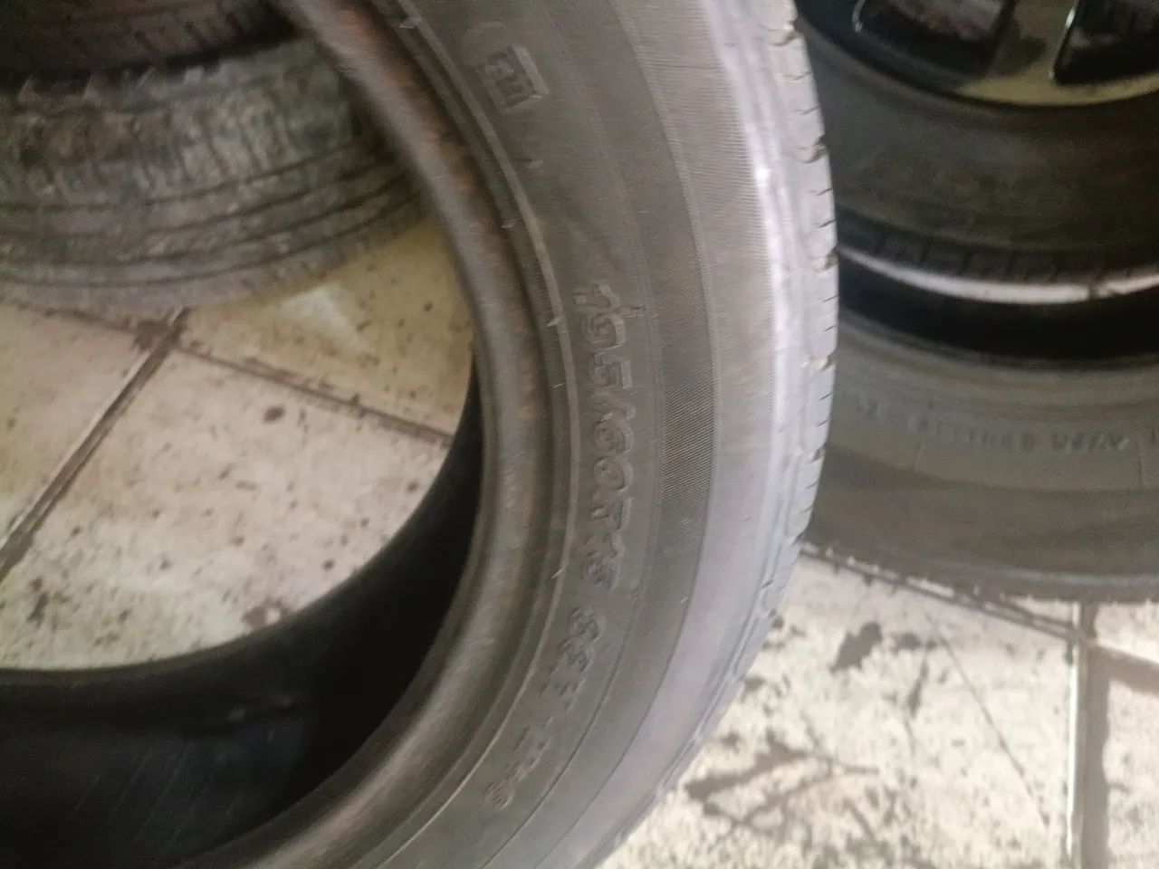 Pneu 195/60/15  - Foto 2