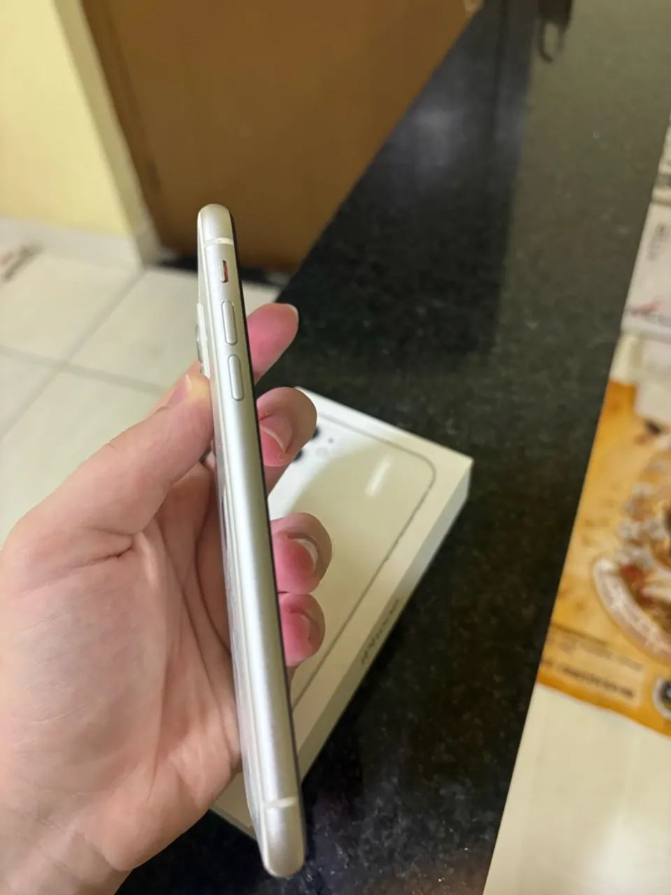 iPhone 11 64GB - Muito Conservado! - Foto 5