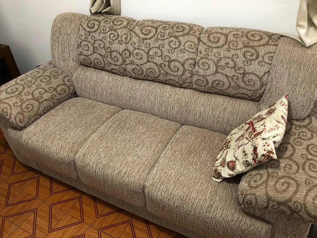 Sofá 3 lugares  - Foto 2