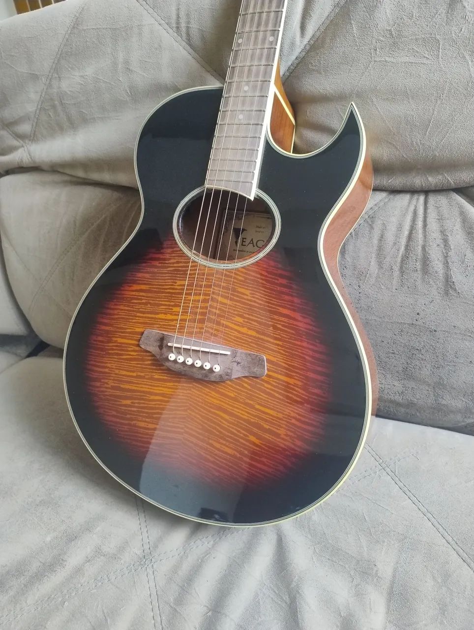 Violão Eagle GL36YB eletroacústico novo