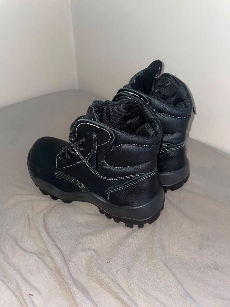 Vendo bota de marca composite - Foto 2