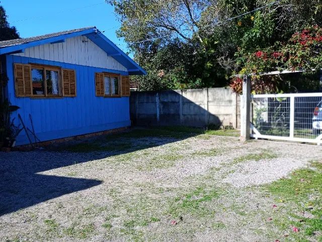 Vendo casa Imbituba, bairro Araçatuba! 