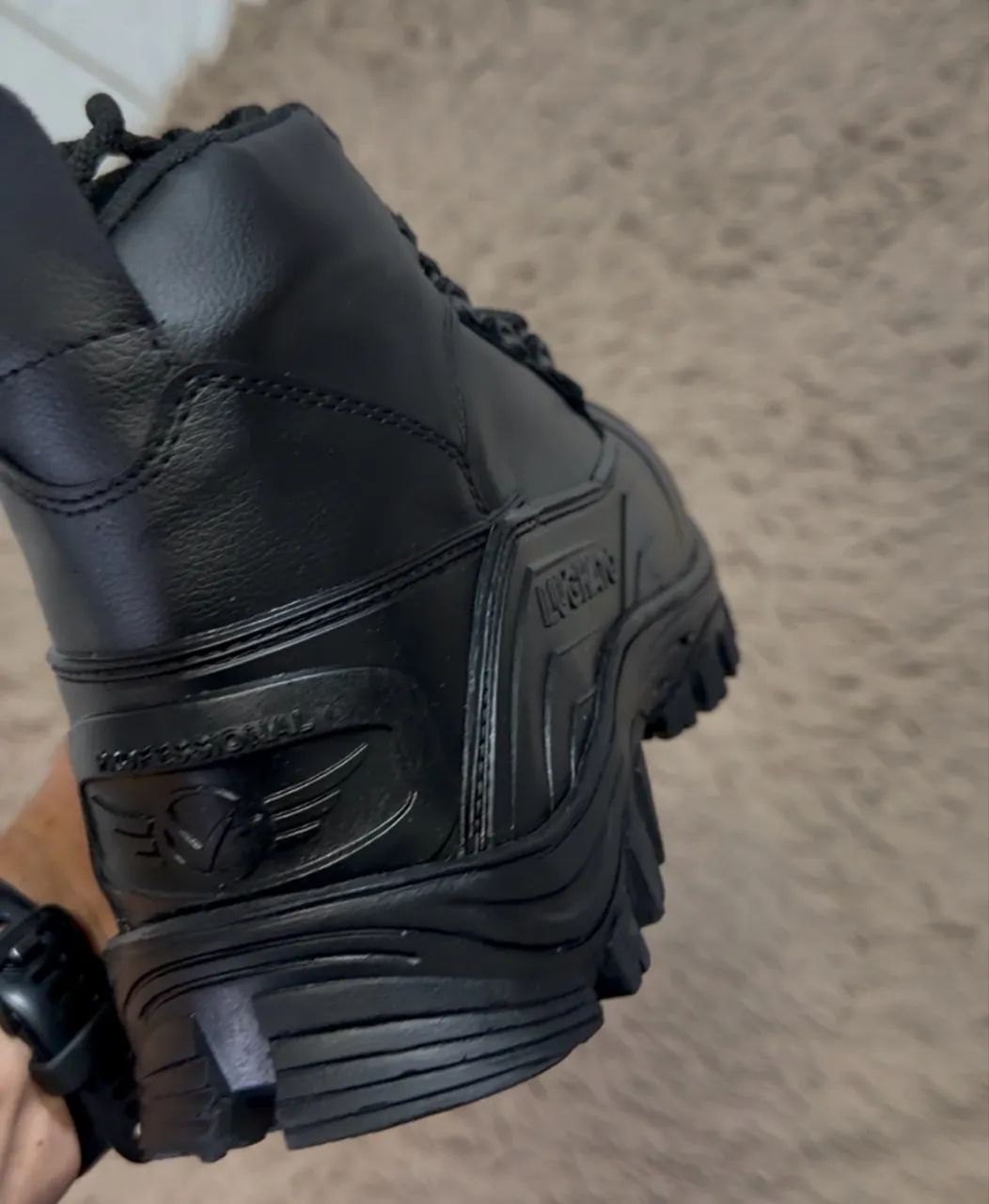 Bota tática Lughato Cano Curto  - Foto 4