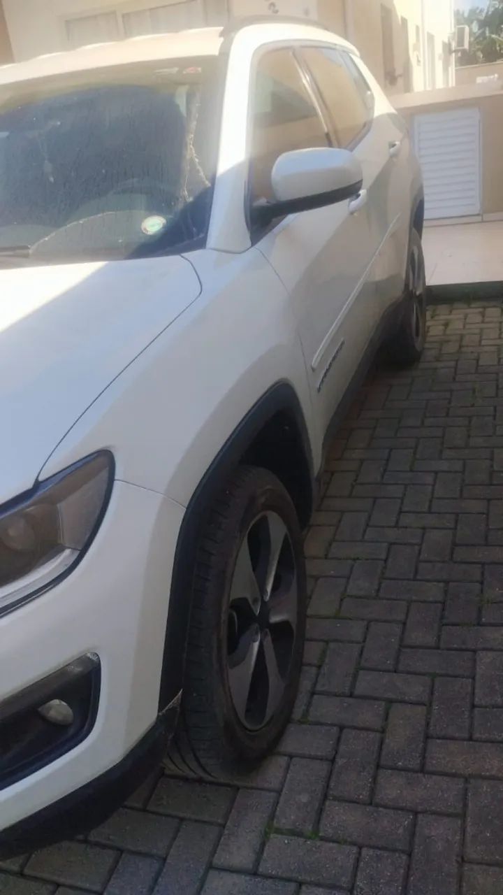 Jeep Compass Longitude 2.0 4X4 Dies. 16V Aut. 2017 - Foto 3