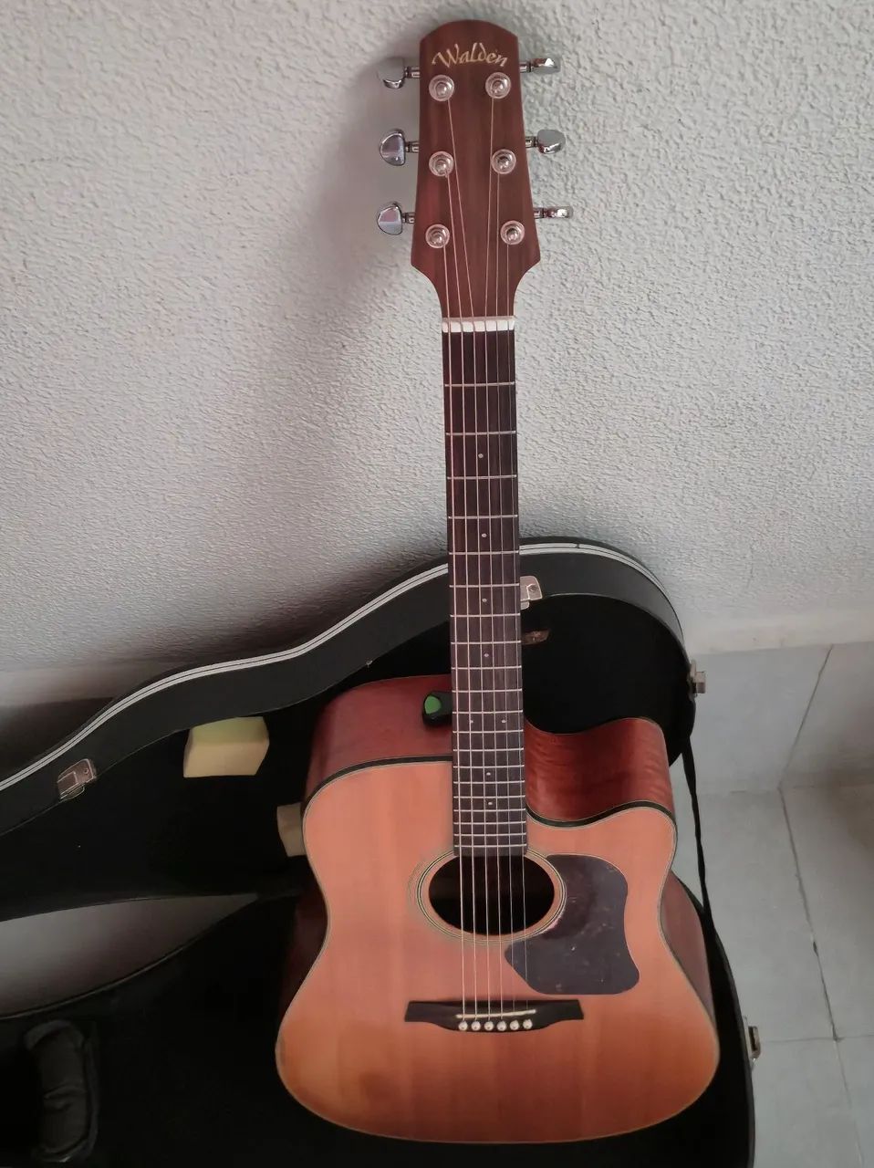 Violao Folk Eletrico Walden D550CE | Tampo Macico | Captacao Fishman | Com Case