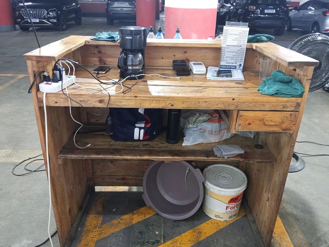 Vende-se um balcão 