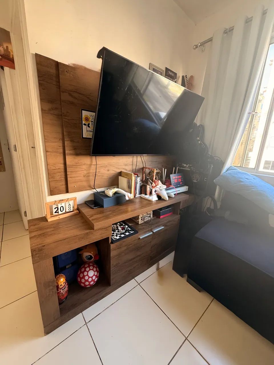 Sofá + rack e painel de Tv  - Foto 3