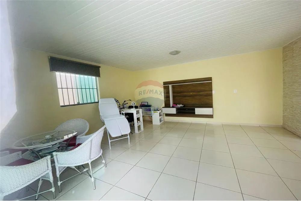 Casa para locação com terreno amplo com 4 quartos no Clima Bom - Foto 5