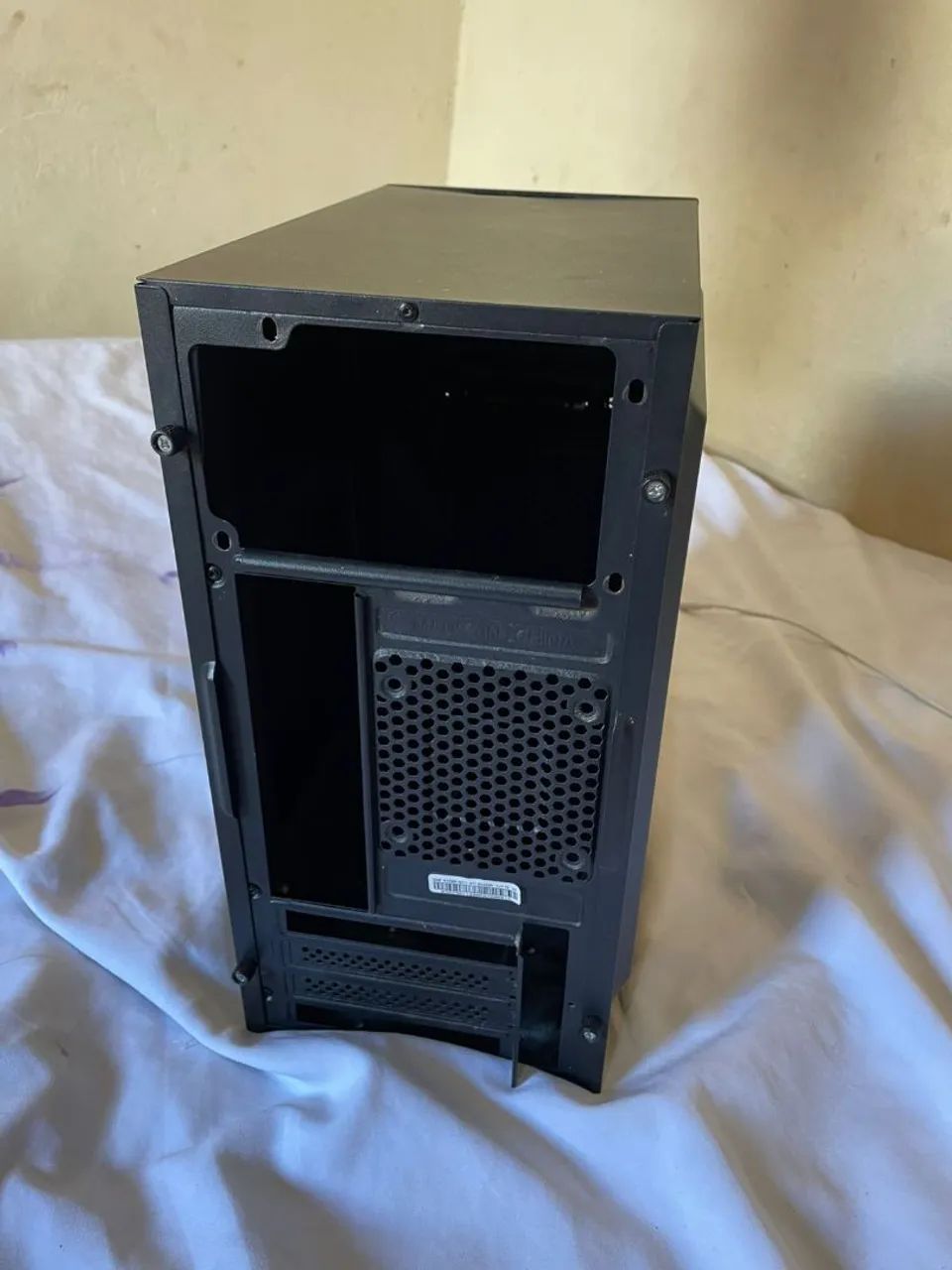 Vendo gabinete micro-atx  - Foto 2