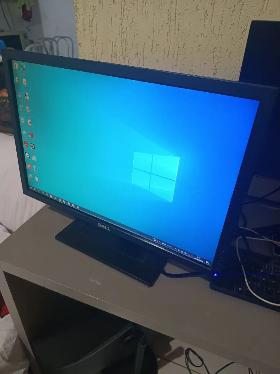 Monitor Dell de 22 polegadas 