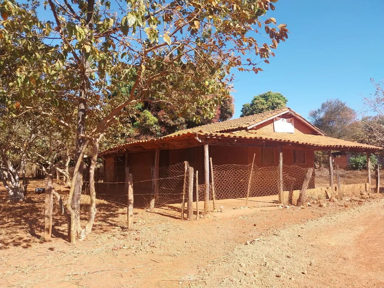Vendo Lote com casa - Foto 2