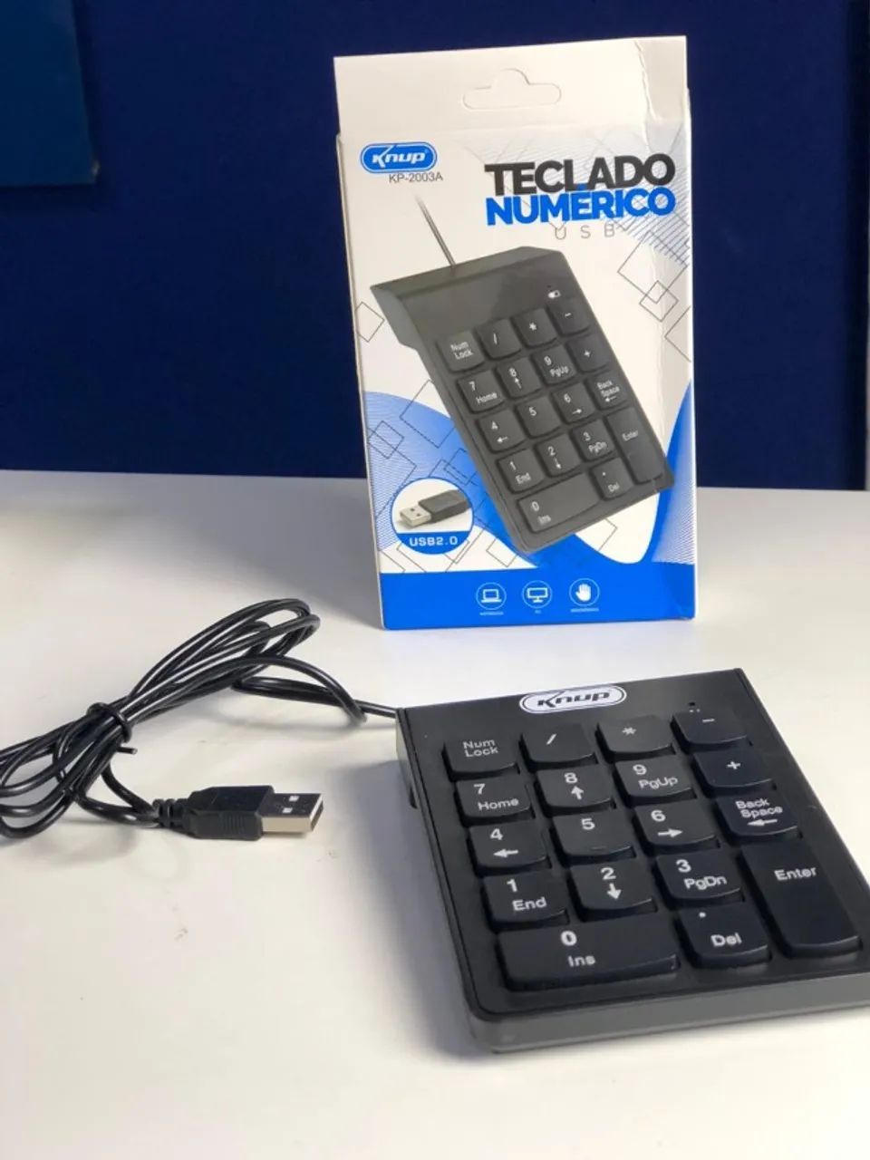 Teclado numérico Krup, modelo KP-2003A.