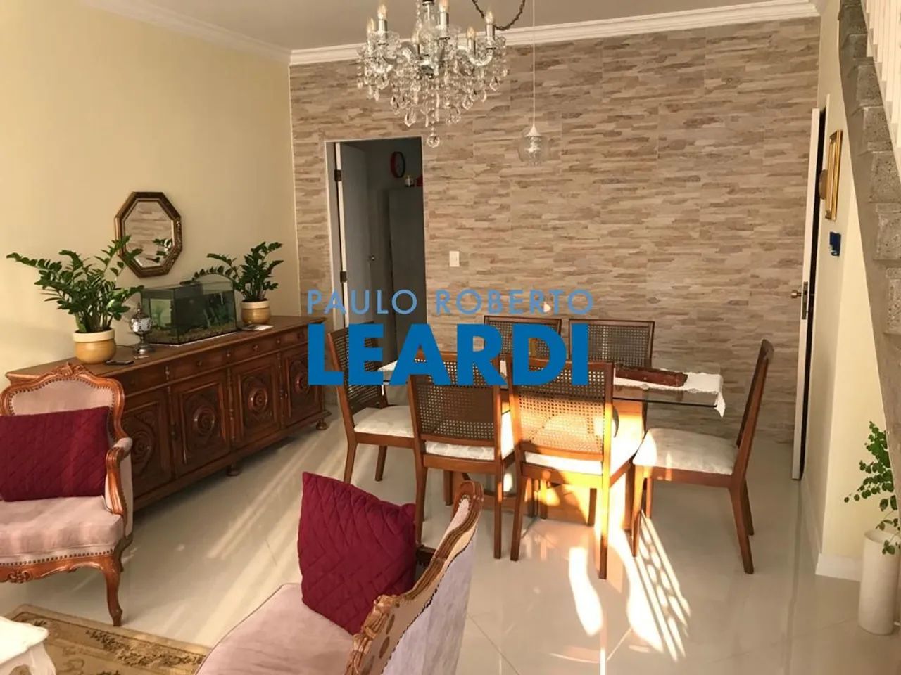 CASA ASSOBRADADA - VILA NOVA CONCEIÇÃO - SP