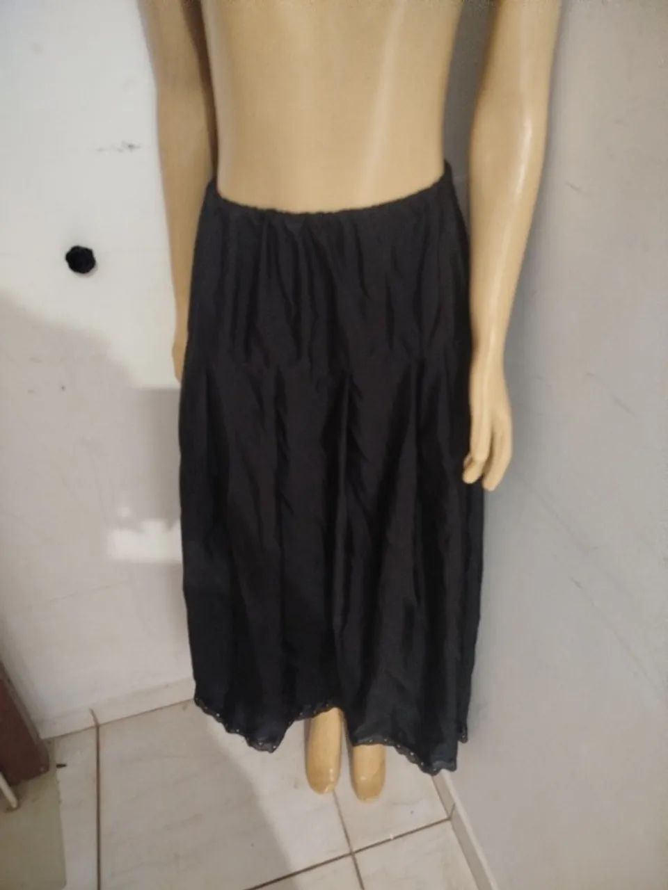 Saia preta de umbanda 