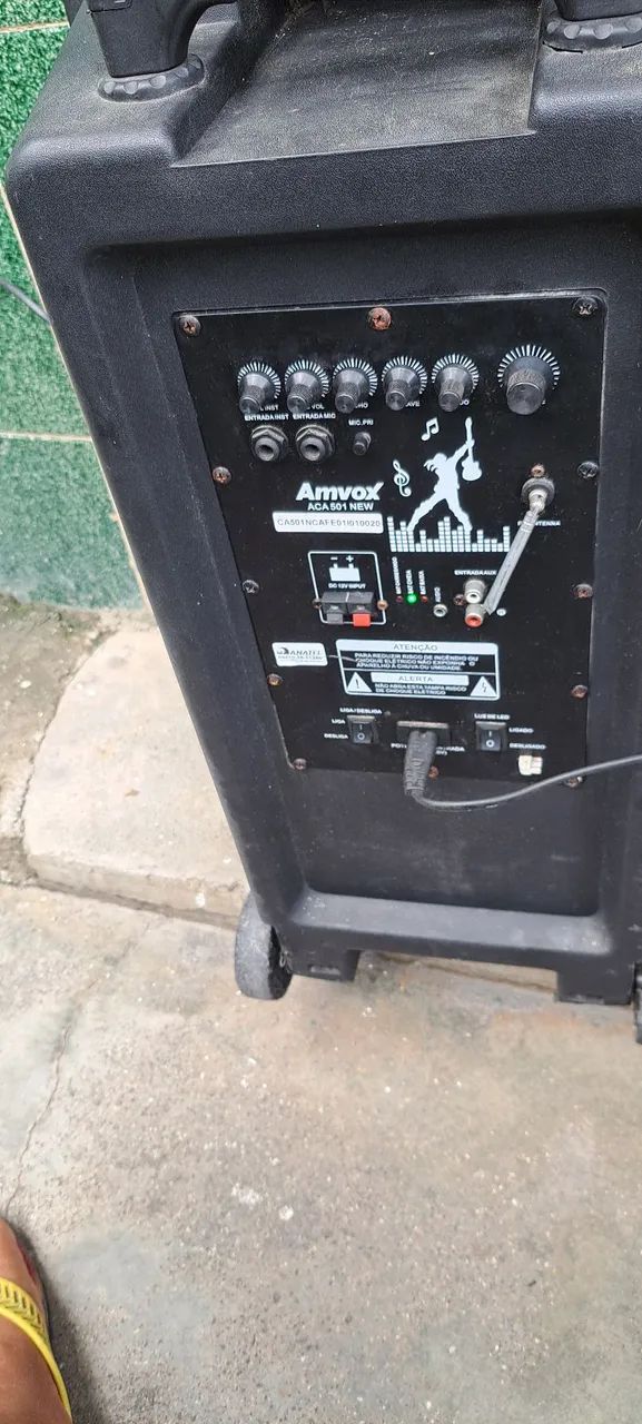Caixa com Bluetooth Amvox 501 New parada 250,00 - Foto 4