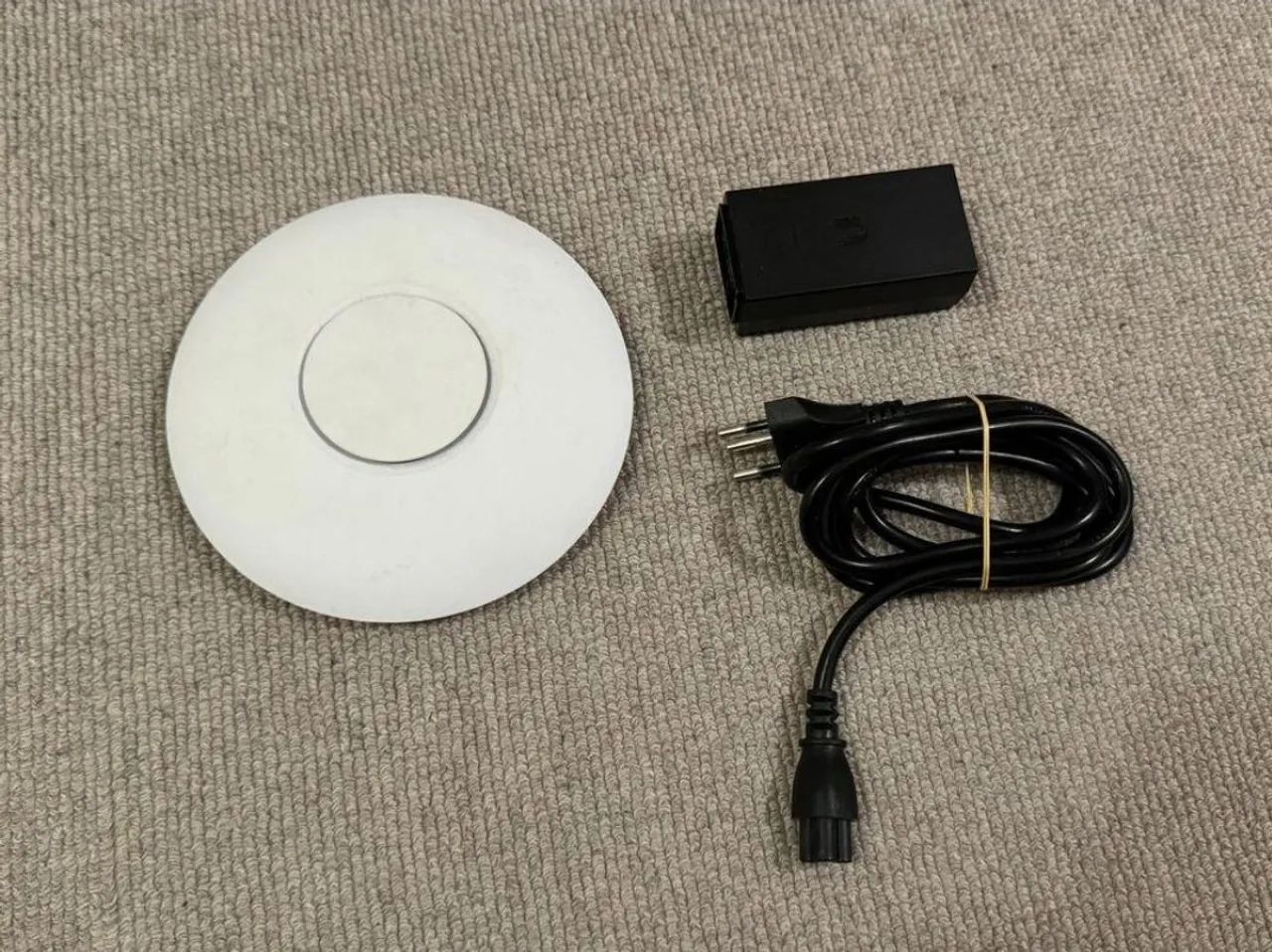 Ubiquiti UniFi UAP-AC-LITE
