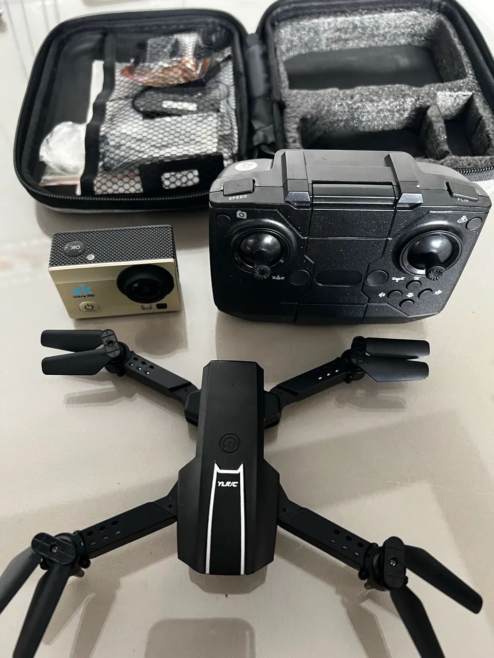 Drone Dobrável YLR/C 4K com Controle, Maleta e Acessórios - Foto 2