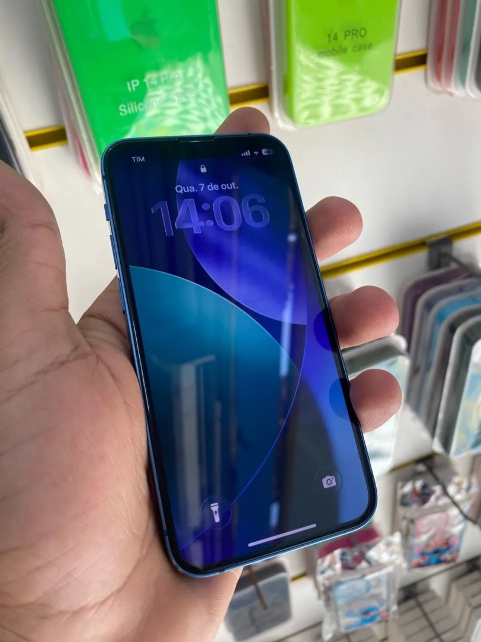 iPhone 13 mini