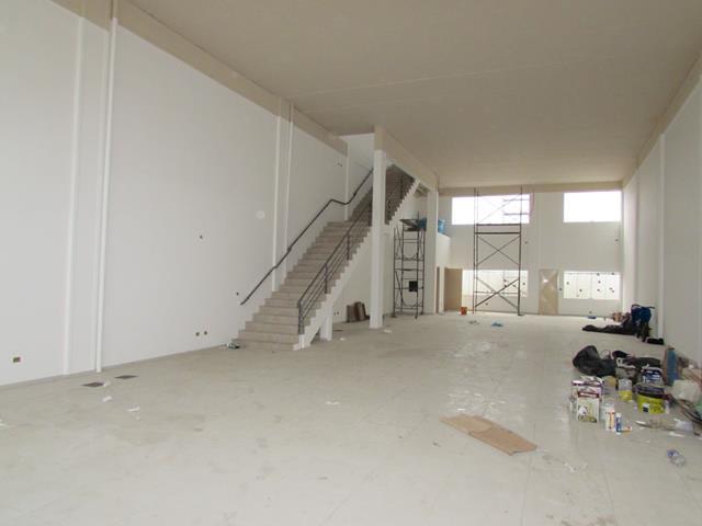 Loja comercial para alugar em , cod:I-005152 - Foto 4