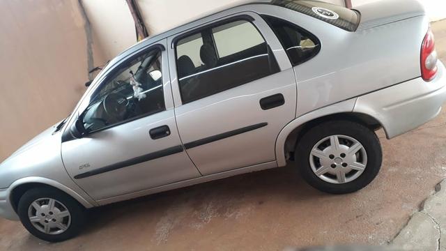 Vendo/troco corsa sedan 2005 - Foto 2