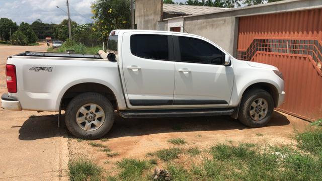 Vendo S10 diesel 4x4 automática ano 2015 - Foto 4