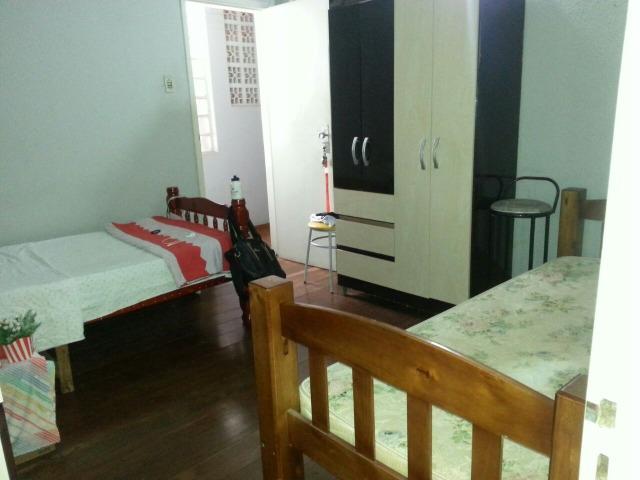 Quarto para moças no Centro de Goiânia!