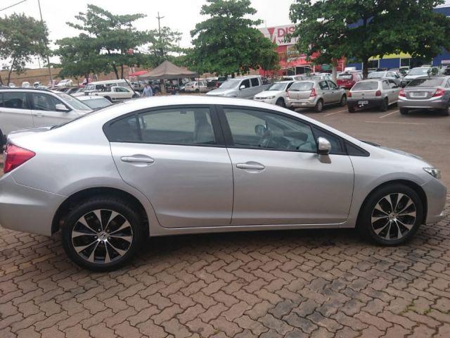 Civic Sedan LXR 2.0 Flexone 16V Aut. 4p - Foto 2