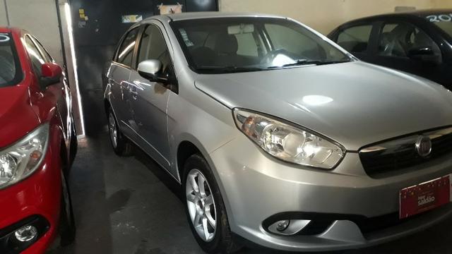 Fiat Grand Siena Actrattive 1.4 2014 - Foto 4
