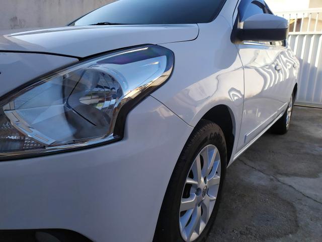 Nissan Versa 1.6 Automático