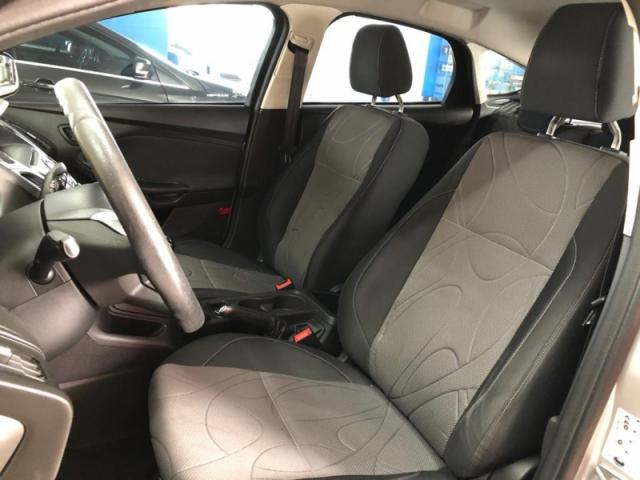 FORD FOCUS 1.6 S 16V FLEX 4P MANUAL 2014 - Foto 9